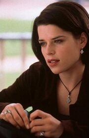 Neve Campbell.jpg