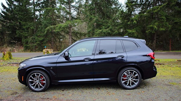 Car: BMW: 2022 BMW X3 M40i〈李奧／大紀元〉