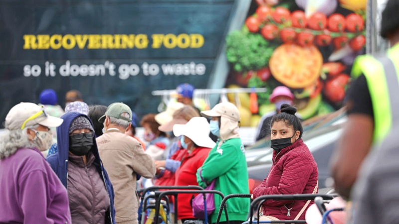 位于旧金山Oakland的一家食物银行。（Getty Images）