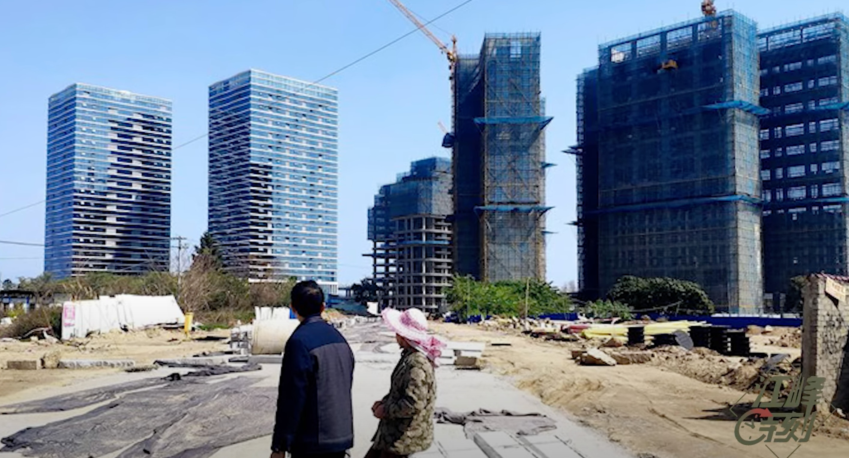 大量在建楼盘落空，大量购房市民望楼兴叹