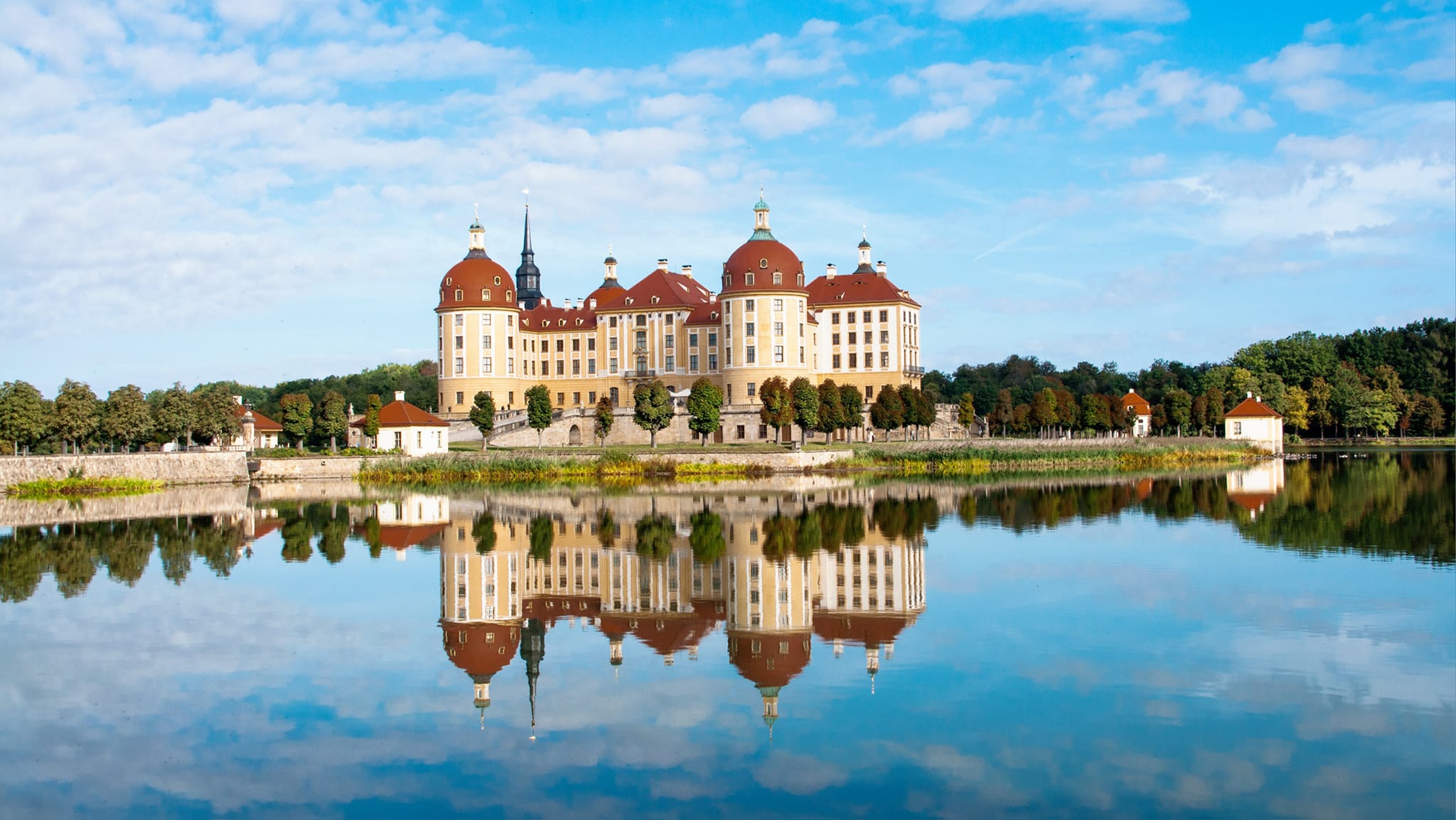 莫里茨堡城堡(Schloss Moritzburg) 德国 水上城堡 护城河城堡 旅游 历史