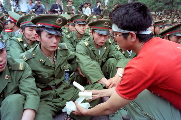 戒严部队在完成天安门广场清场任务以后的暴行，还不太为外界所知。