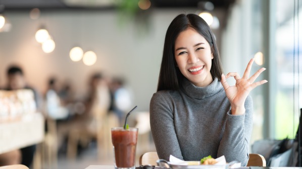 5個地方有痣的女人，聚財又旺夫帶旺家運。