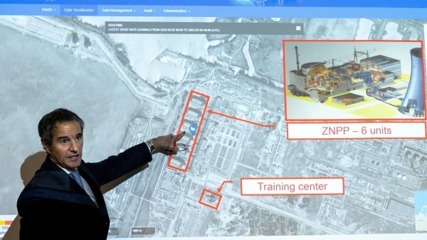 國際原子能機構（IAEA）總幹事格羅西（Rafael Grossi）在維也納國際原子能機構總部舉行的特別新聞發布會上向媒體通報烏克蘭扎波羅結（Zaporizhzhia）核電站被俄羅斯炮襲的情況。