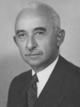 İsmet İnönü - TBMM albümü.png