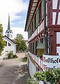 Gasthof Traube und reformierte Kirche