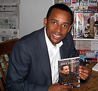 Hill Harper joue Donald Watkins