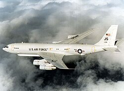 E-8 Joint STARS של נורת'רופ גראמן בטיסה