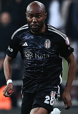 Al Musrati with Beşiktaş (cropped).jpg