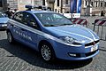 Una delle prime Fiat Bravo (come si può notare dalla barra lampeggiante) introdotte nel 2011