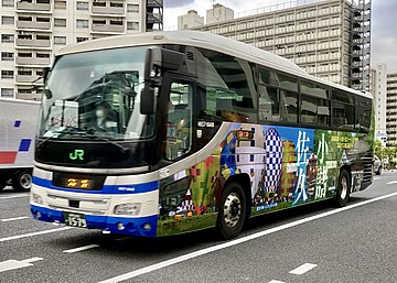 佐久・小諸ラッピングが施されたH657-16418号車