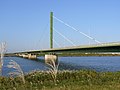 Puente Suigō sobre el río Tone que comunica a Inashiki con Katori.