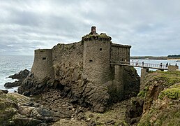 Le Vieux Château (sud-sud-ouest).