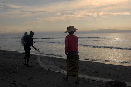 Nelayan sané laut ring pasih Sanur