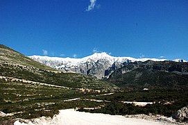 Januar: Maja e Çikës (2045 m) an der Albanischen Riviera