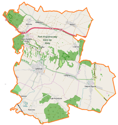 Mapa konturowa gminy Leśnica, blisko centrum po prawej na dole znajduje się punkt z opisem „Lichynia”