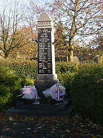 Le monument aux morts.