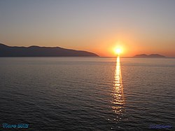 tramonto sul litorale di Valona