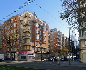 La rue Henry-de-Bournazel vue depuis le boulevard Brune en 2016.