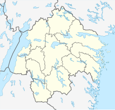 Mapa konturowa Östergötlandu, blisko centrum na prawo u góry znajduje się punkt z opisem „Norrköping”