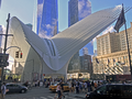 World Trade Center (PATH), a New York City, di Calatrava.