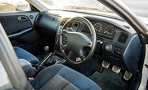 Toyota_Mark_II_Tourer_V_interior_(JZX90)