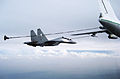 Ravitaillement en vol d'un Su-30MKA de l'armée de l'air algérienne.