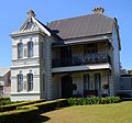 Italianate house, known as 'Bronte', located on the corner of Gidley Street and King Street. The house was built in 1889 for James Bennet Jr, local wagonwright.[29]