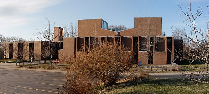 羅切斯特第一神論教堂（英语：First_Unitarian_Church_of_Rochester_(building)）（1962年）