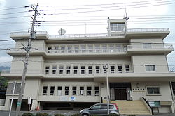 Nishikatsura town hall