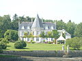 Plomelin : le château de Kerouzien sur la rive droite de l'Odet 1.