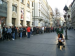 Red u dijelu Knez Mihailove ulice, 18. novembar 2009.