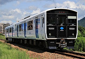 香椎線用BEC819系「DENCHA」 （2020年7月、和白 - 奈多間）