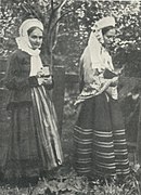 Warmian women in Sunday attire, ca. 1920