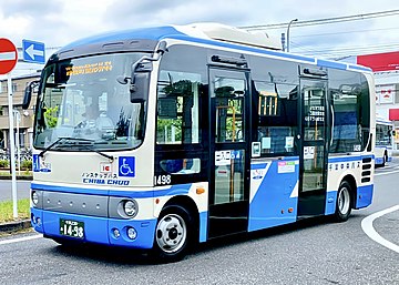 6.高根町整形外科前で待機中の1498号車