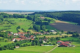 Molay dans le nord-ouest du département.