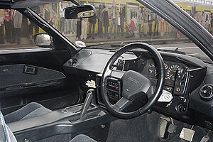 Toyota_MR2_MK1_Inside