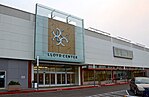 Lloyd Center mall entrance