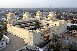 Le temple Ram Raja Mandir.