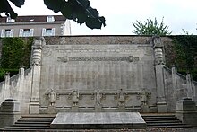 Monument aux morts de la guerre 1914-1918, butte des Charbonniers, Chartres, Eure-et-Loir.