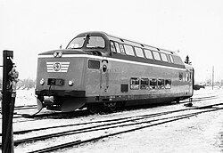 Der UB3Y 2161-Doppelstock-Steuerwagen der schwedischen Staatsbahnen SJ (März 1967).Nach der Außerdienststellung 1990 wurden alle Fahrzeuge des SJ Y3 verschrottet.