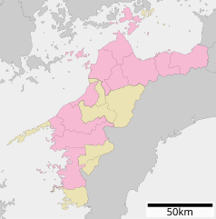 Mapa konturowa Ehime, blisko centrum u góry znajduje się punkt z opisem „Matsuyama”