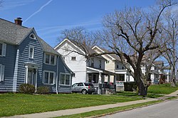 Residential neighborhood along Vine Street