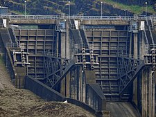 Closeup of spillways.