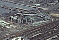 Das im Bau befindliche Stadion an Weihnachten 1998