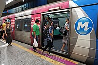 Wagen der Metrô Rio, der während der Hauptverkehrszeiten Frauen vorbehalten ist