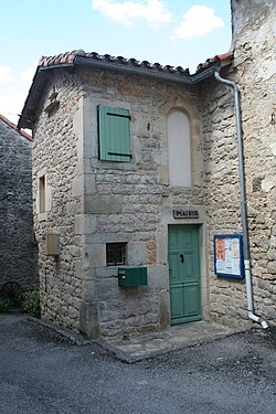 Skyline of Saint-Beaulize