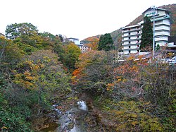 作並温泉と広瀬川