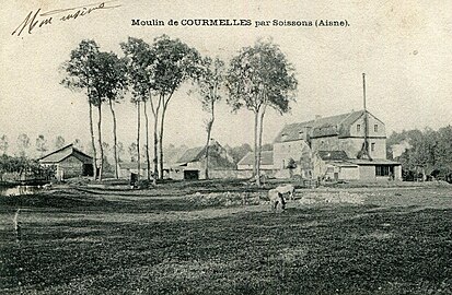 L'ancien moulin de Courmelles sur la Crise vers 1910.