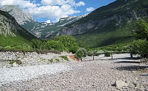 Dezember: Im Tal des Cemi i Vuklit in Nordalbanien